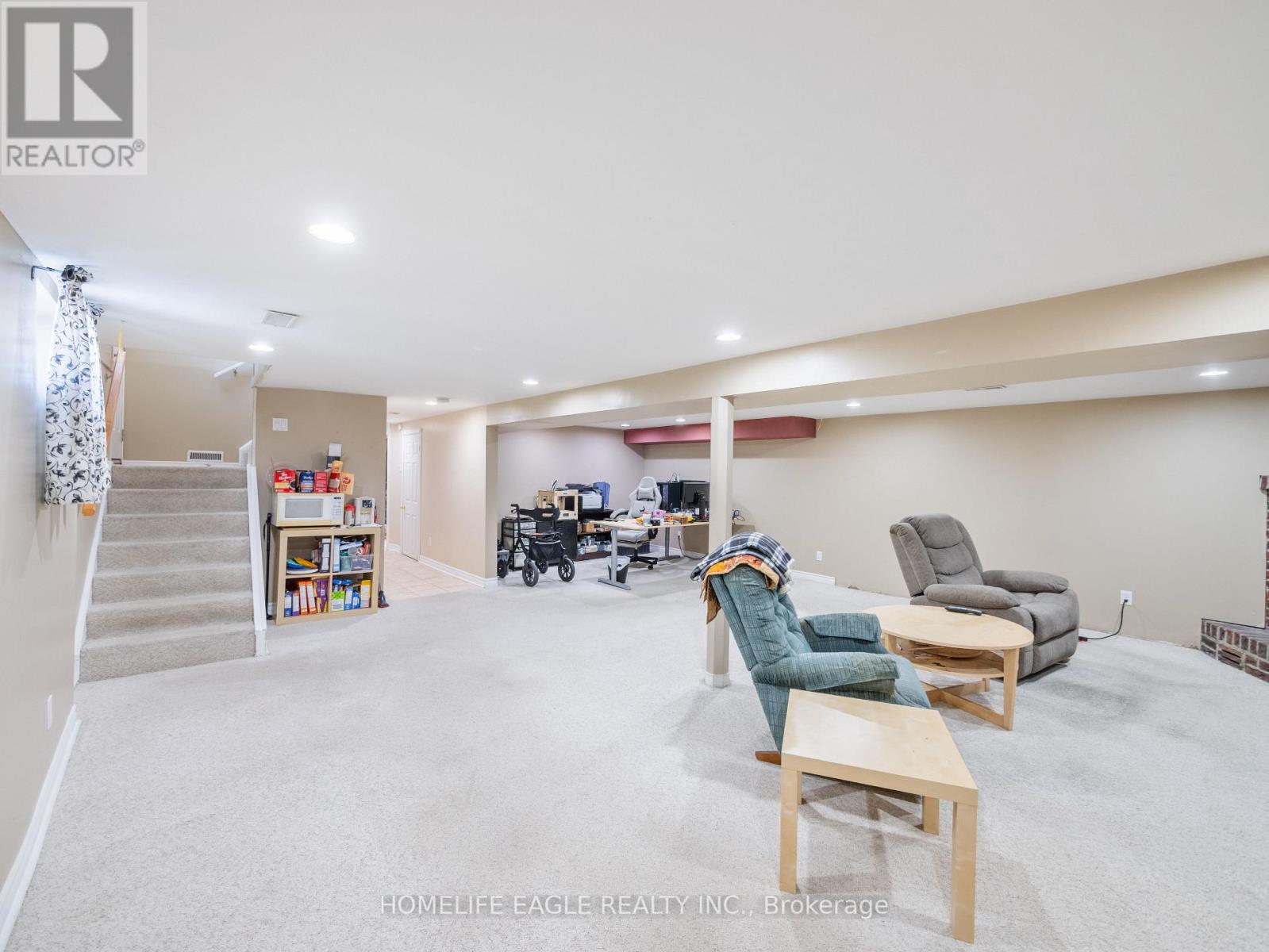 751 GREENFIELD CRESCENT - 11