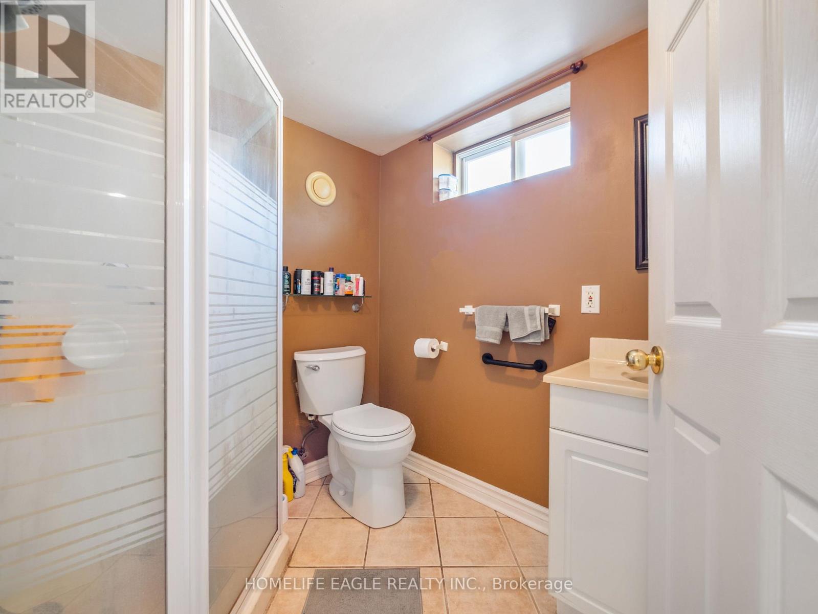 751 GREENFIELD CRESCENT - 13