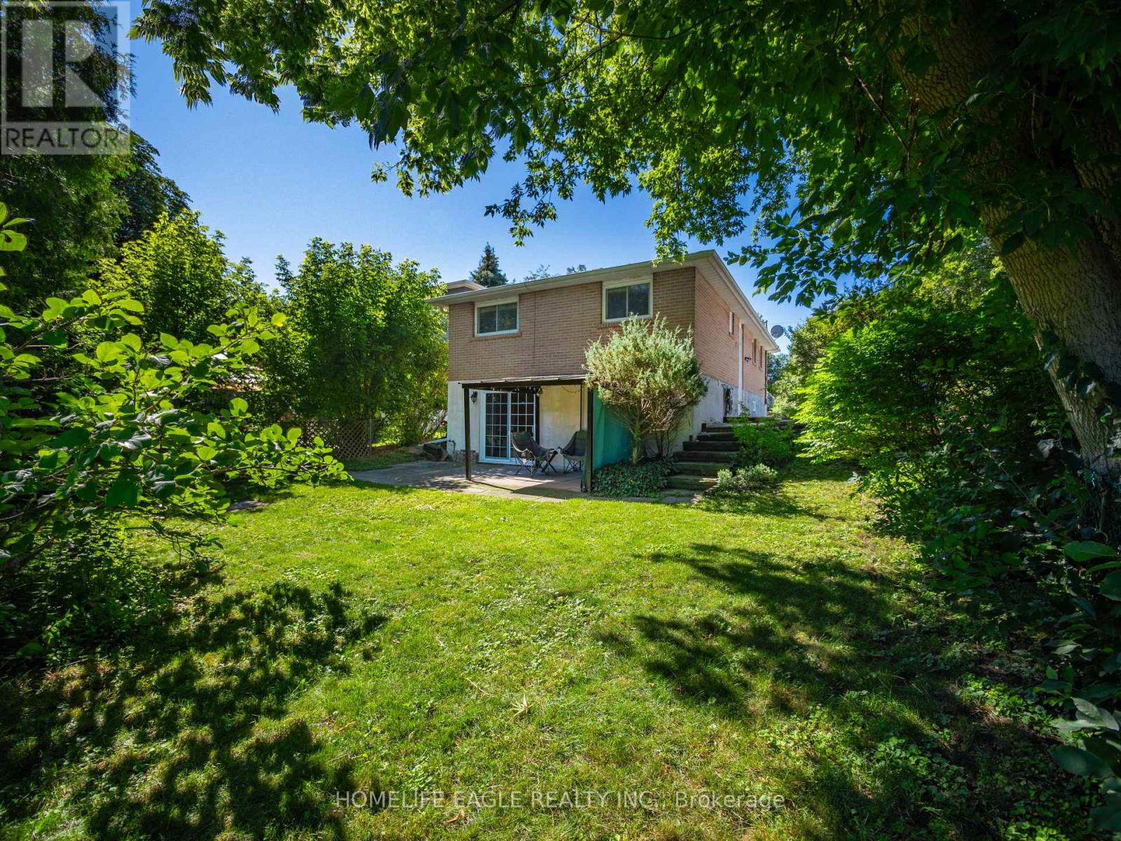 751 GREENFIELD CRESCENT - 16
