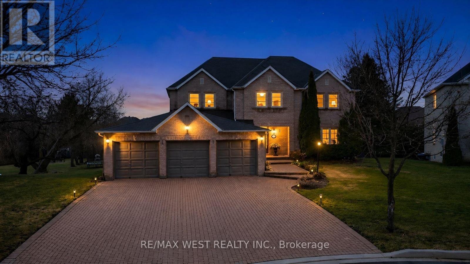 Listing photo of 93 FERN VALLEY CRESCENT