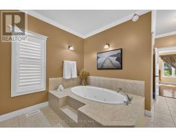 128 Denney Drive, Essa, ON L0M1B1 Photo 17