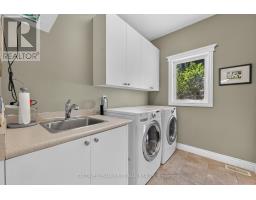 128 Denney Drive, Essa, ON L0M1B1 Photo 23