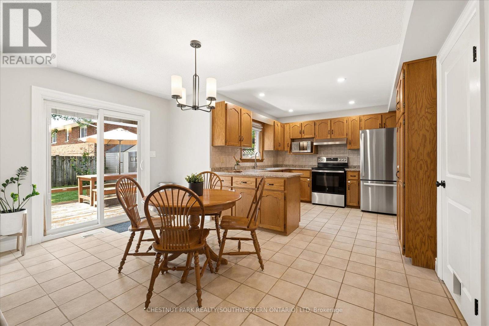 43 MCGREGOR STREET - 13
