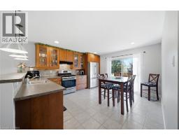 Kitchen - 62 Donegal Drive, Brantford, ON N3T6L2 Photo 11
