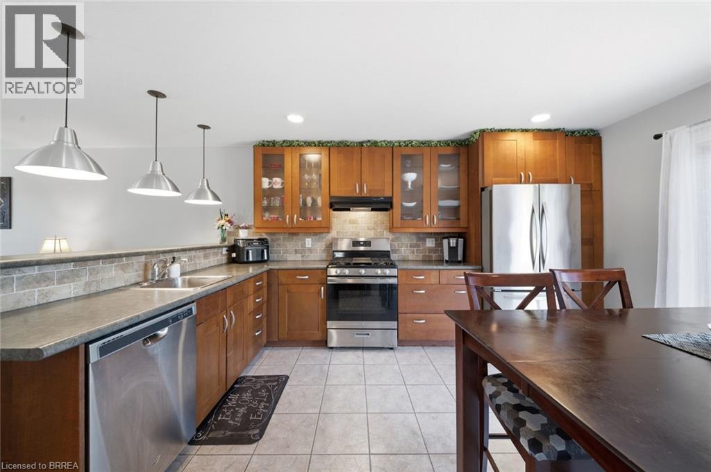 62 DONEGAL Drive - 12
