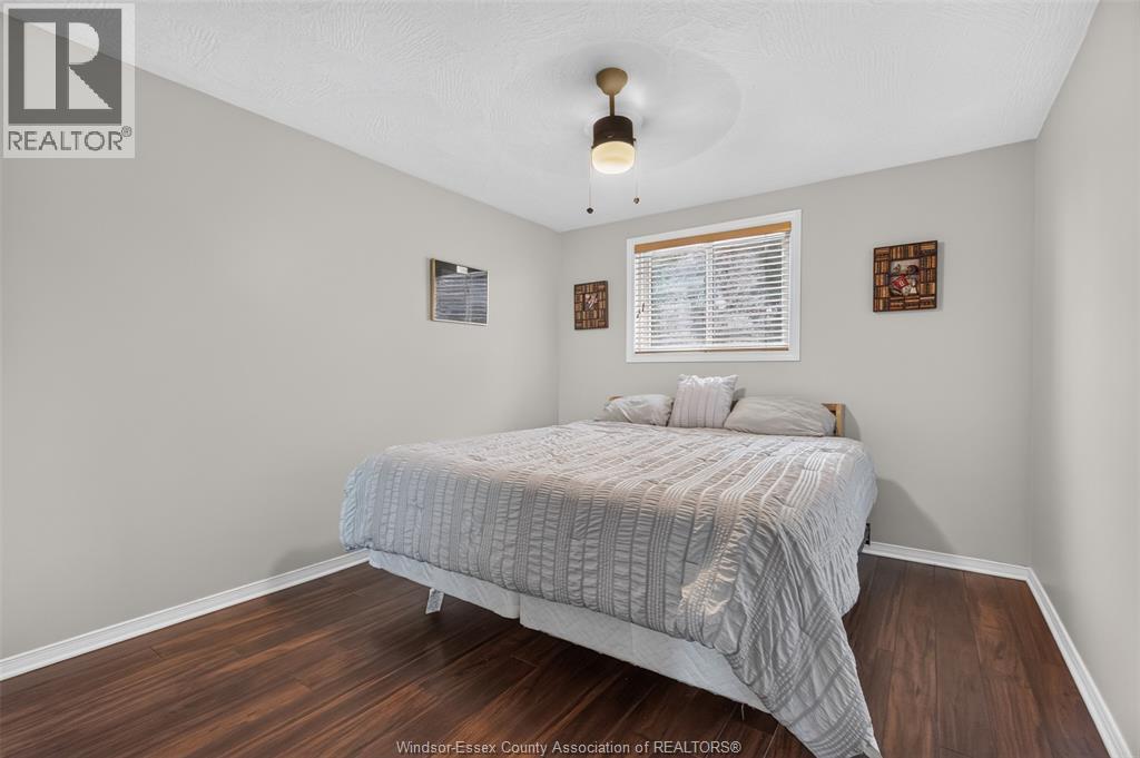 1075 CURRY - Image 15
