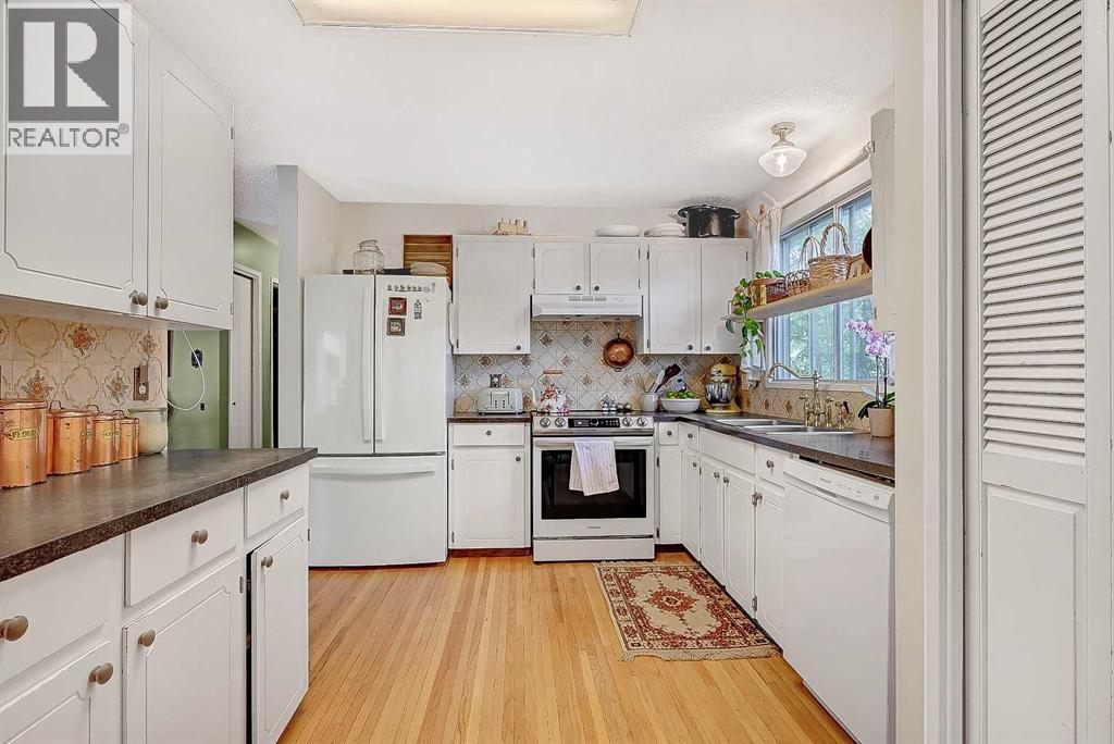 12136 94a street - 2