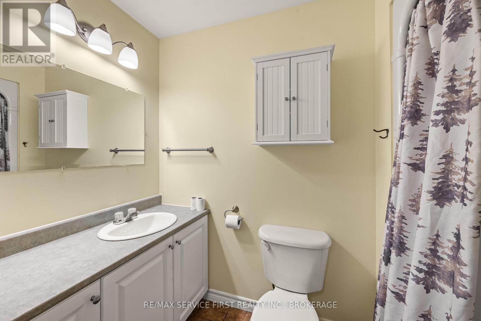 122 BRICELAND STREET - 19