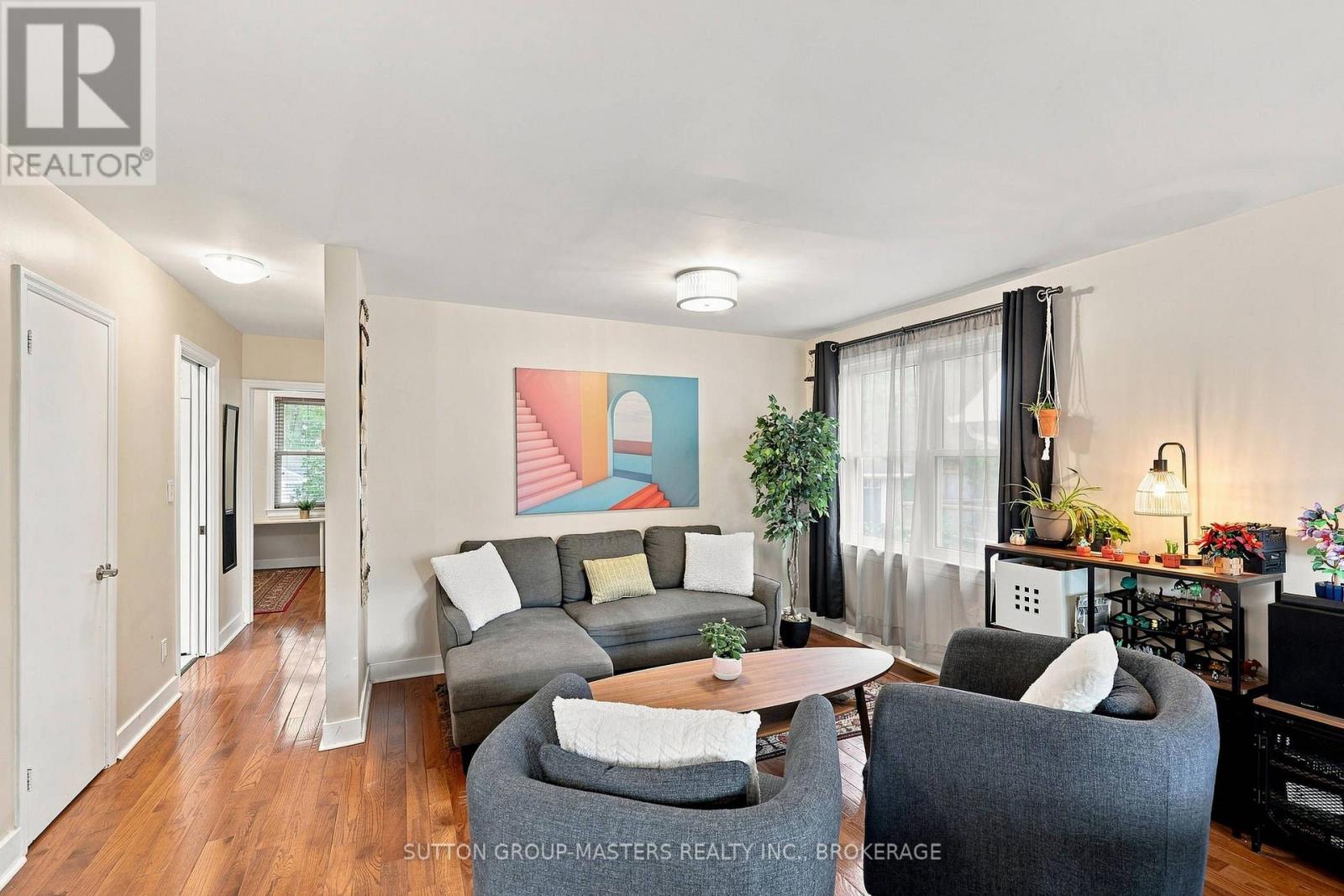 443 COLLEGE STREET - Image 15