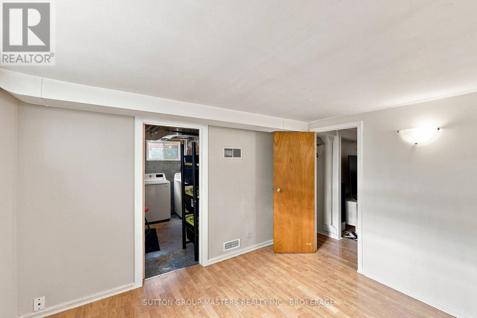 443 COLLEGE STREET - 38
