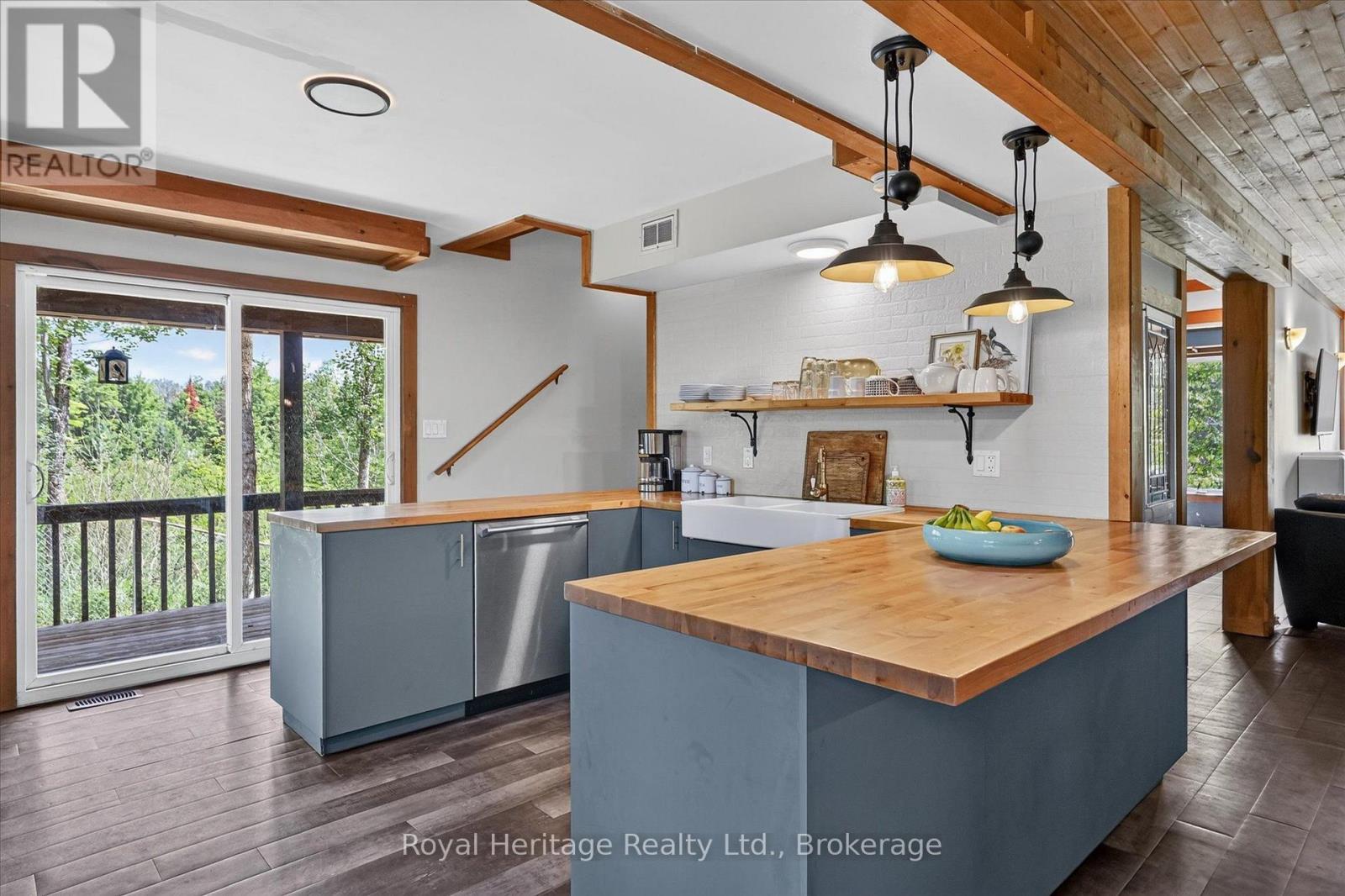 82 KENNEDY DRIVE - Image 16