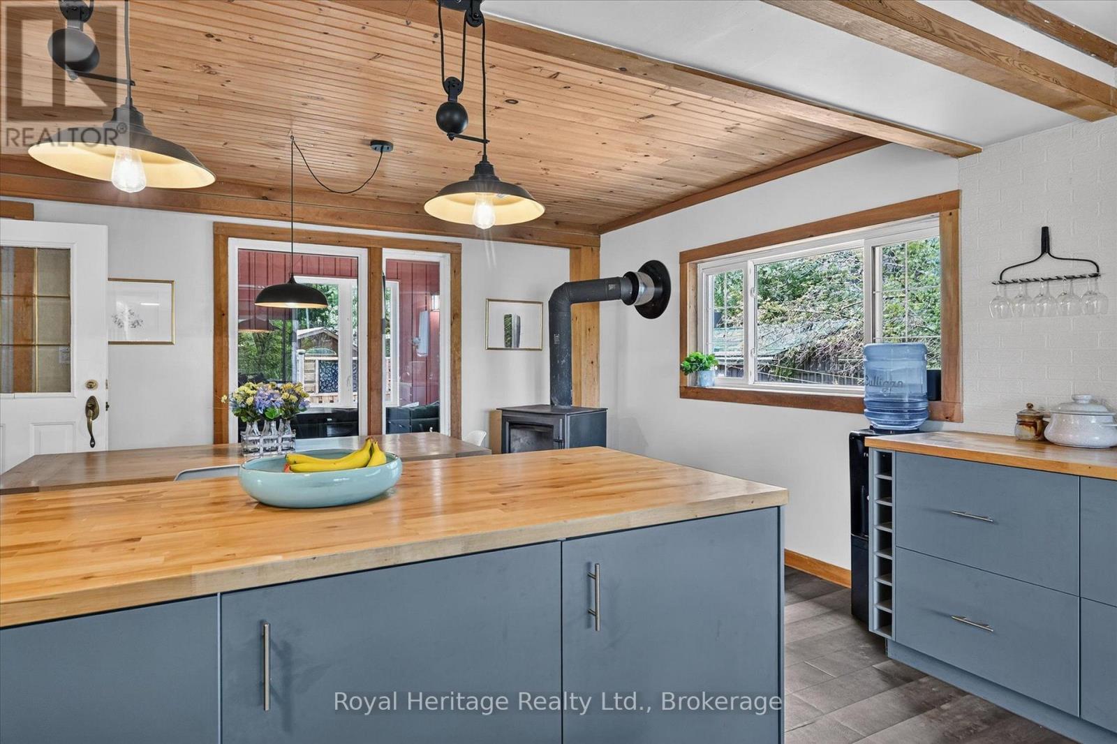 82 KENNEDY DRIVE - Image 19