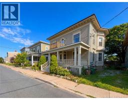 69-71 Clarendon, photo 2