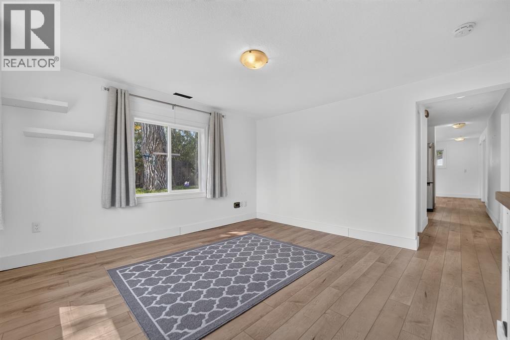 233 4 Street - Image 4