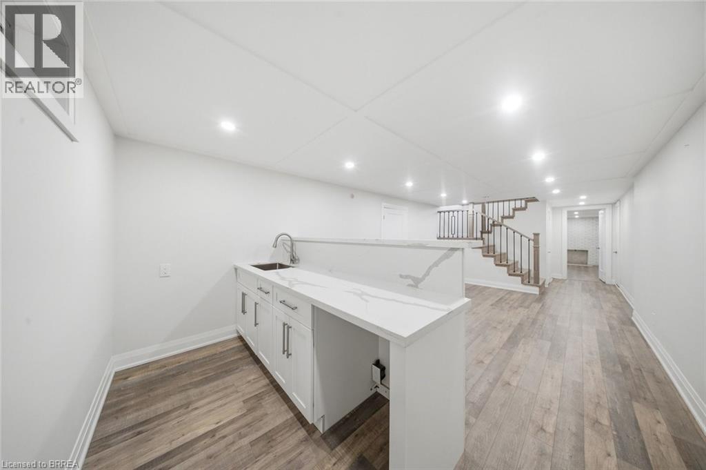 360 BISHOPSGATE Road - 24