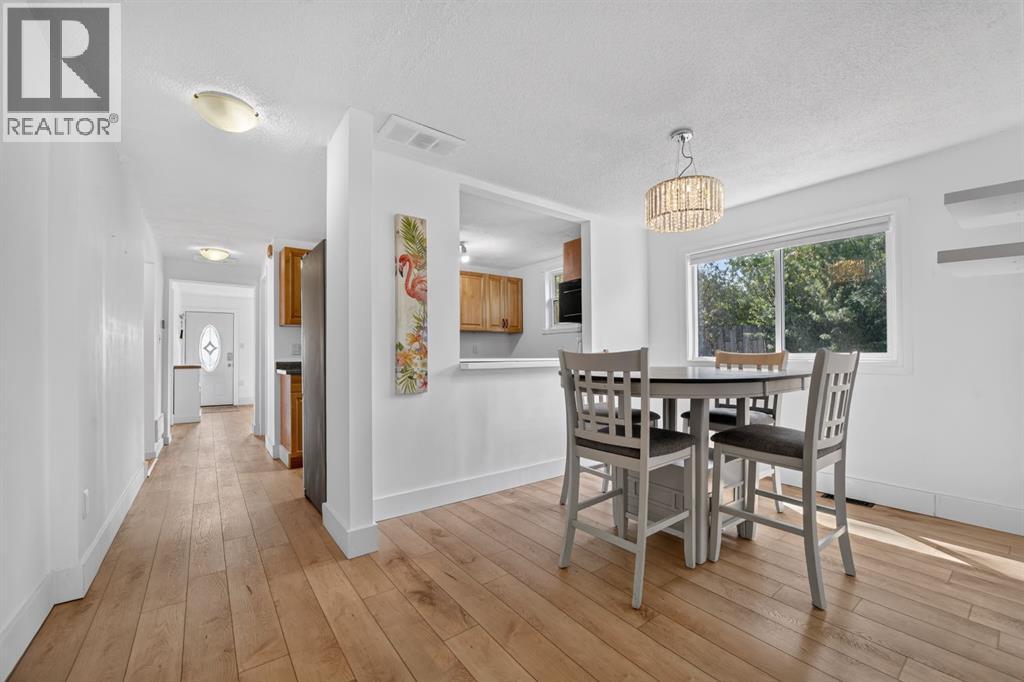 233 4 Street - 21