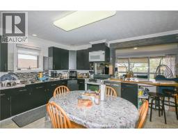 163 Des Peupliers Street, Shippagan, NB E8S1J7 Photo 11