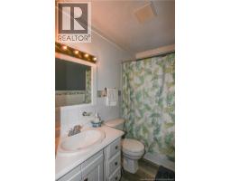 163 Des Peupliers Street, Shippagan, NB E8S1J7 Photo 22
