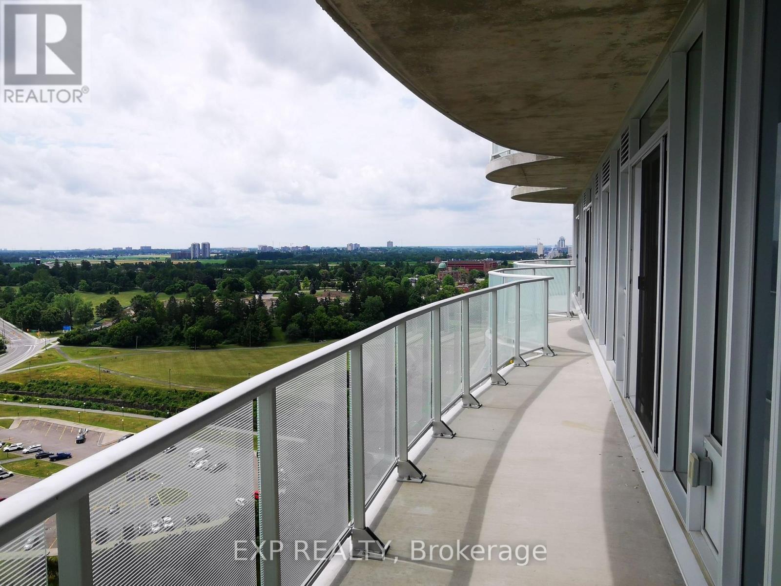 House for Rent in Ottawa – 2005 – 805 CARLING AVENUE, Ottawa – By Peter Sagos - Image 22