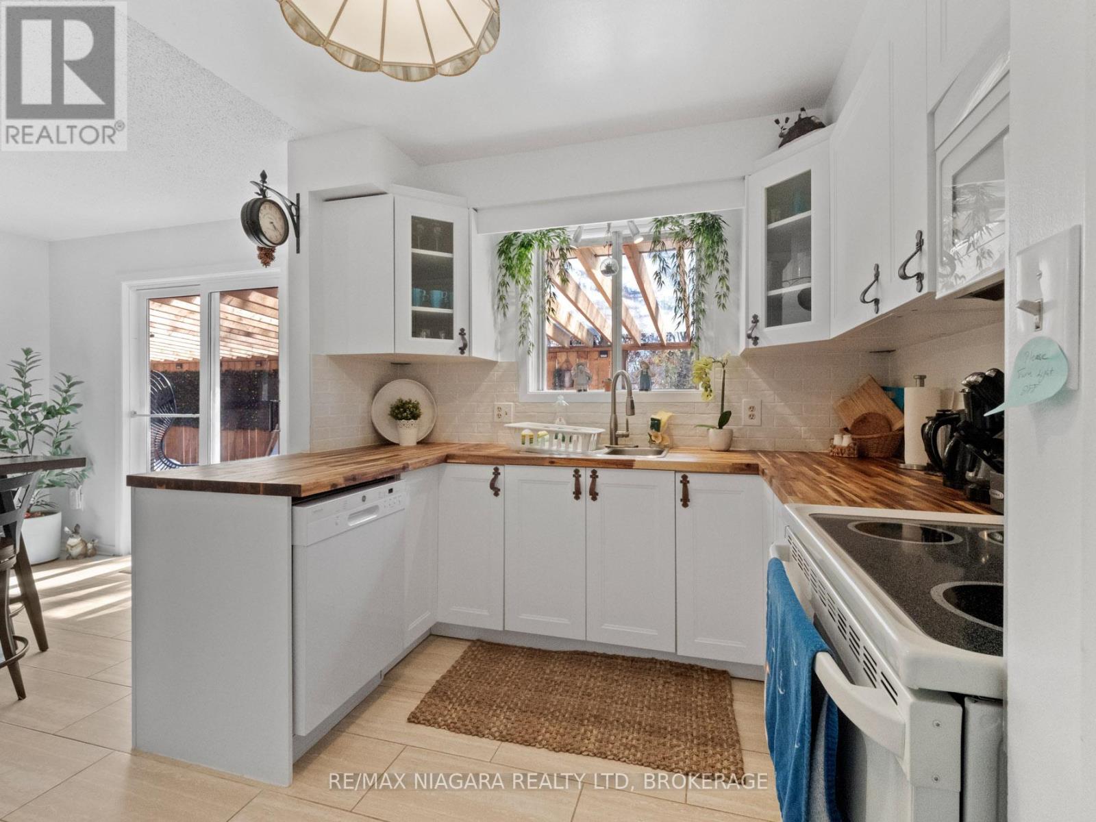 150 ELMWOOD AVENUE - 14