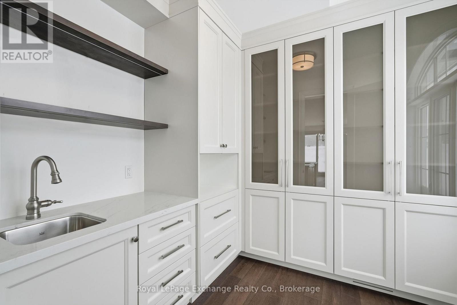 90 INVERNESS STREET N - Image 7