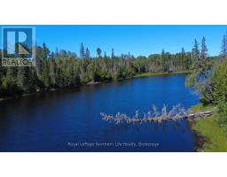 Living room - Lt 1 Highway 65, Timiskaming, ON P0J1M0 Photo 9
