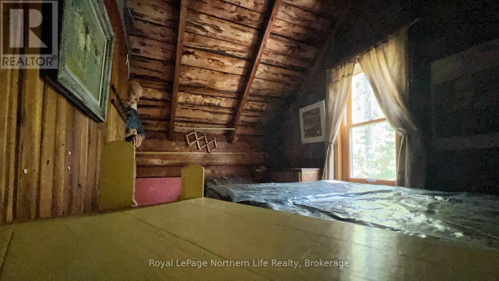 140 NORRIS ISLAND - Image 33