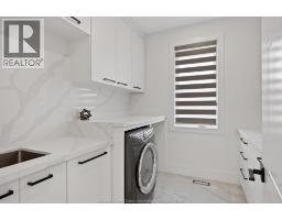 3563 Donato, Lasalle, ON N9H0L5 Photo 31