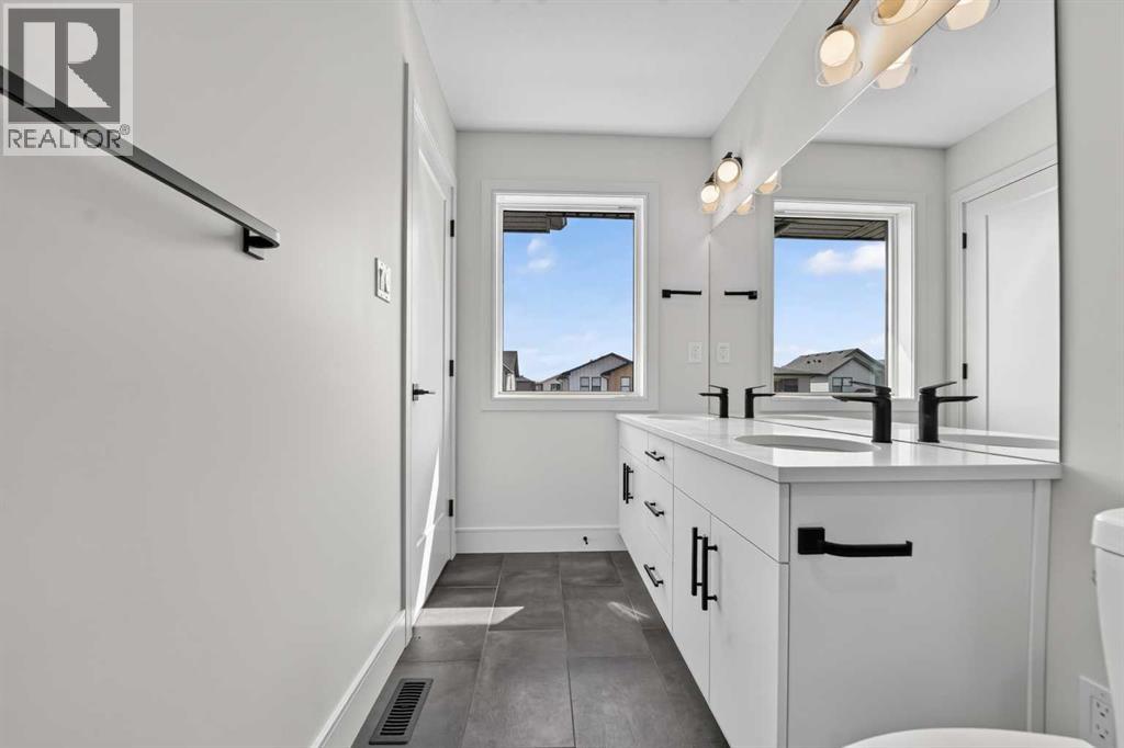 2530 44 Street S - Image 24