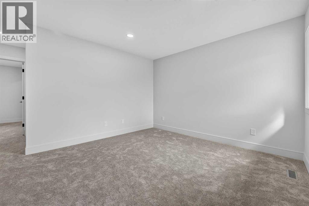 2530 44 Street S - Image 29
