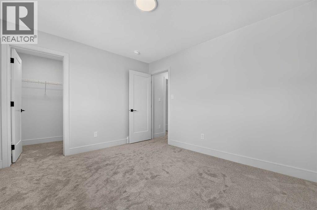 2530 44 Street S - Image 37