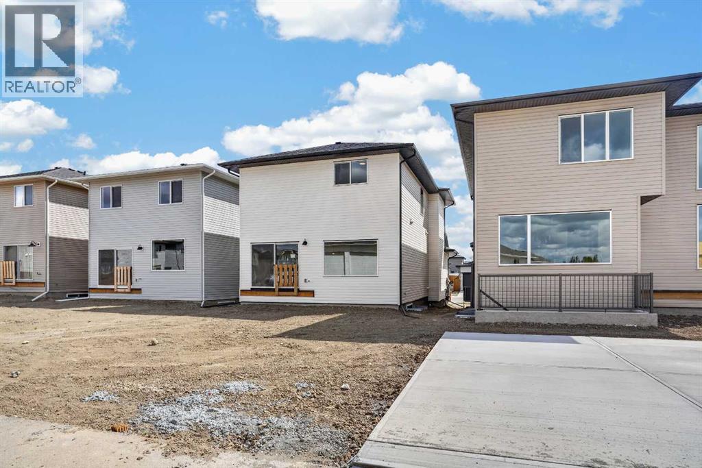 2530 44 Street S - 44