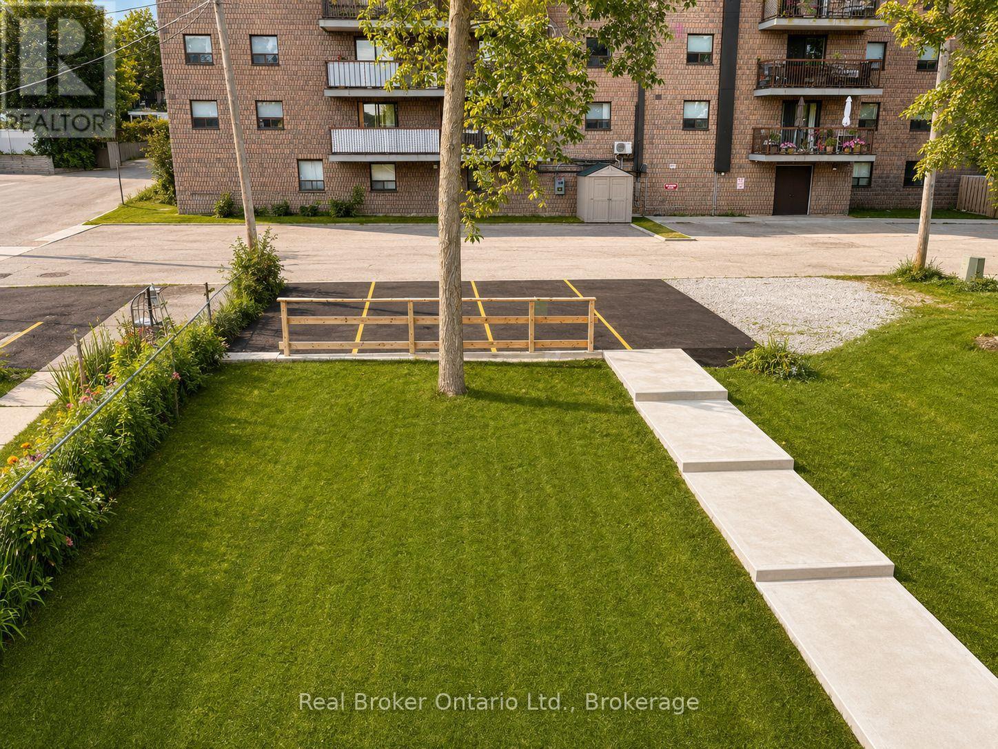 66 NOTTAWASAGA STREET - 21