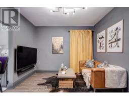 Living room - 66 Nottawasaga Street, Orillia, ON L3V3J4 Photo 7