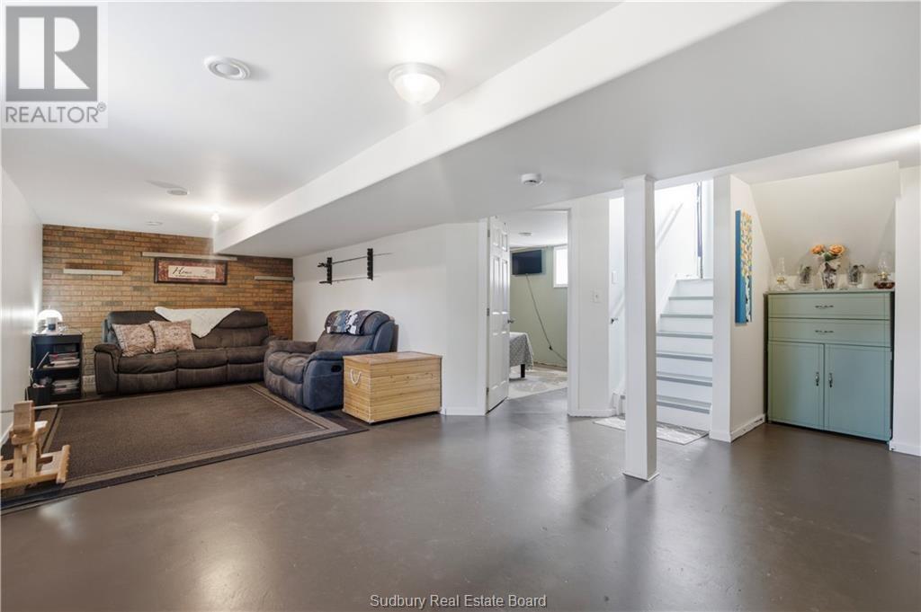 43 Shamess Crescent - Image 26