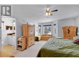 59 Maryland Drive thumbnail 8