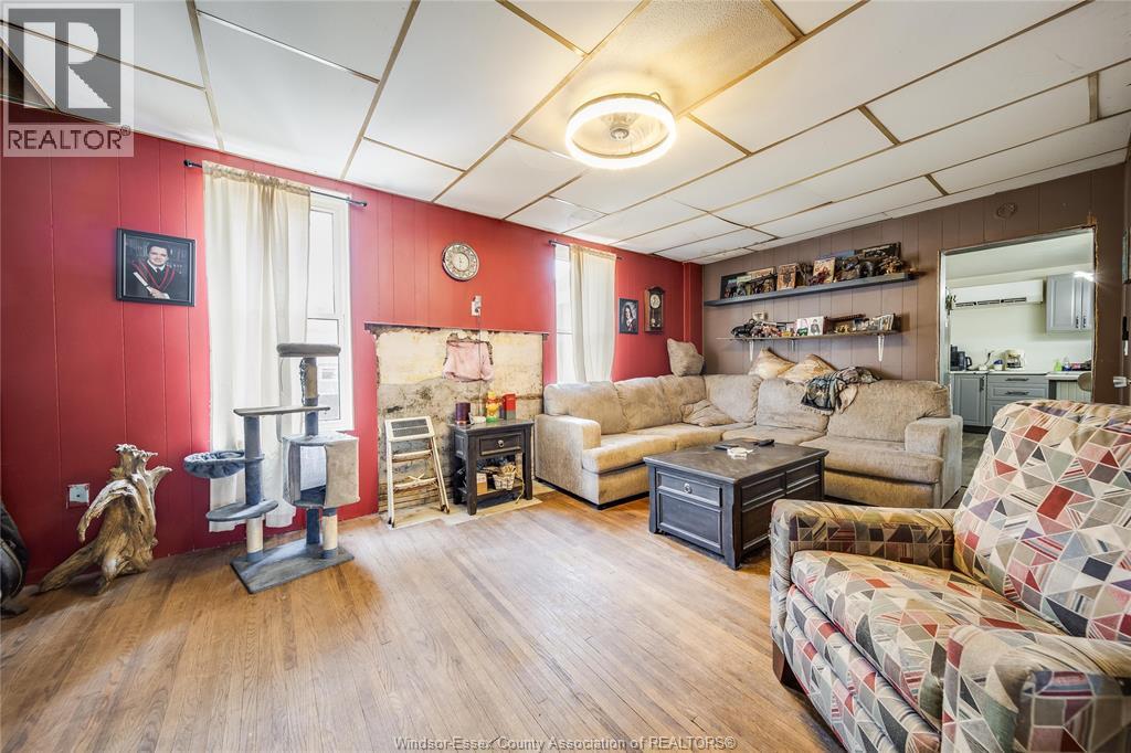 13 HALL STREET North - 18