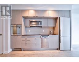 2607 - 10 York Street, Toronto, ON M5J2Z2 Photo 18