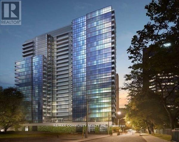 Photo of 210 Simcoe Street