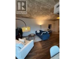 1514 - 210 Simcoe Street, Toronto, ON M5T0A9 Photo 6