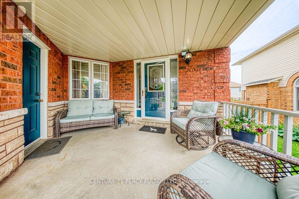 589 BLACKWOOD BOULEVARD - 3