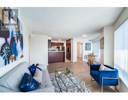 2605 - 38 Lee Centre Drive, Toronto, ON M1H3J7 Photo 10
