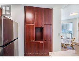 2605 - 38 Lee Centre Drive, Toronto, ON M1H3J7 Photo 12