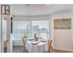 2605 - 38 Lee Centre Drive, Toronto, ON M1H3J7 Photo 14