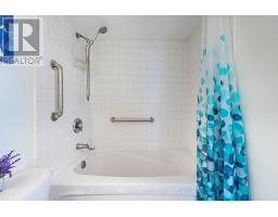 2605 - 38 Lee Centre Drive, Toronto, ON M1H3J7 Photo 24