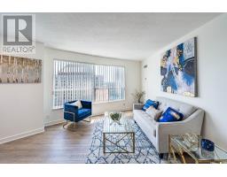 2605 - 38 Lee Centre Drive, Toronto, ON M1H3J7 Photo 6