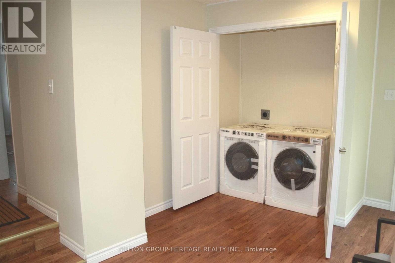 1612 DUFFERIN STREET - 11