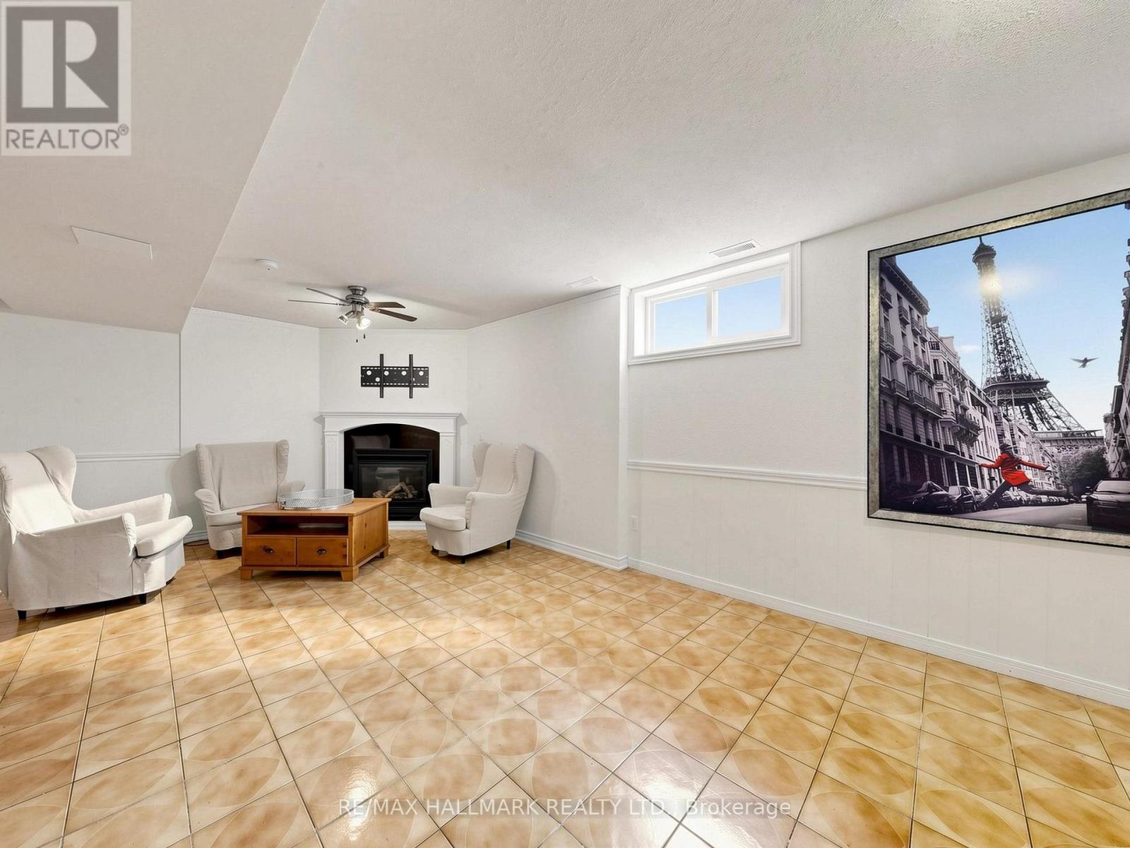 25 KERSEY CRESCENT - Image 30