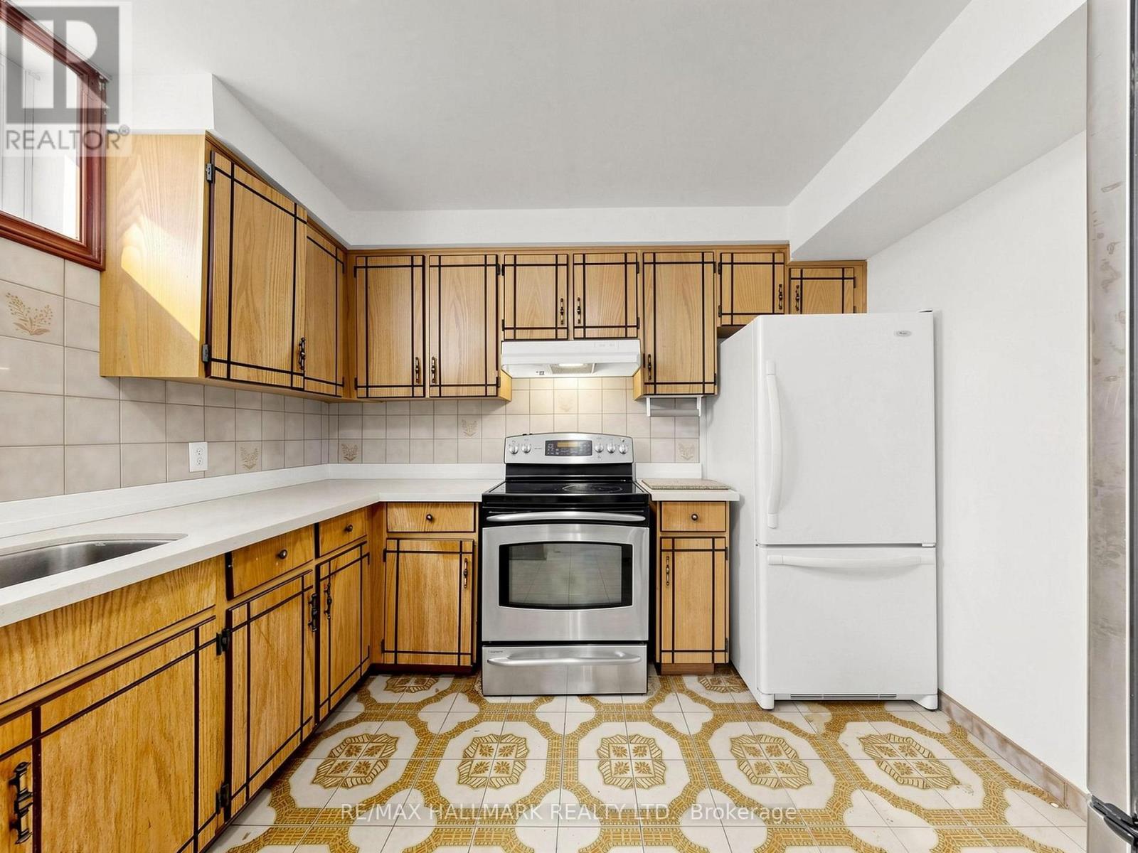 25 KERSEY CRESCENT - Image 32