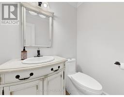 25 Kersey Crescent, Richmond Hill, ON L4C3W2 Photo 16